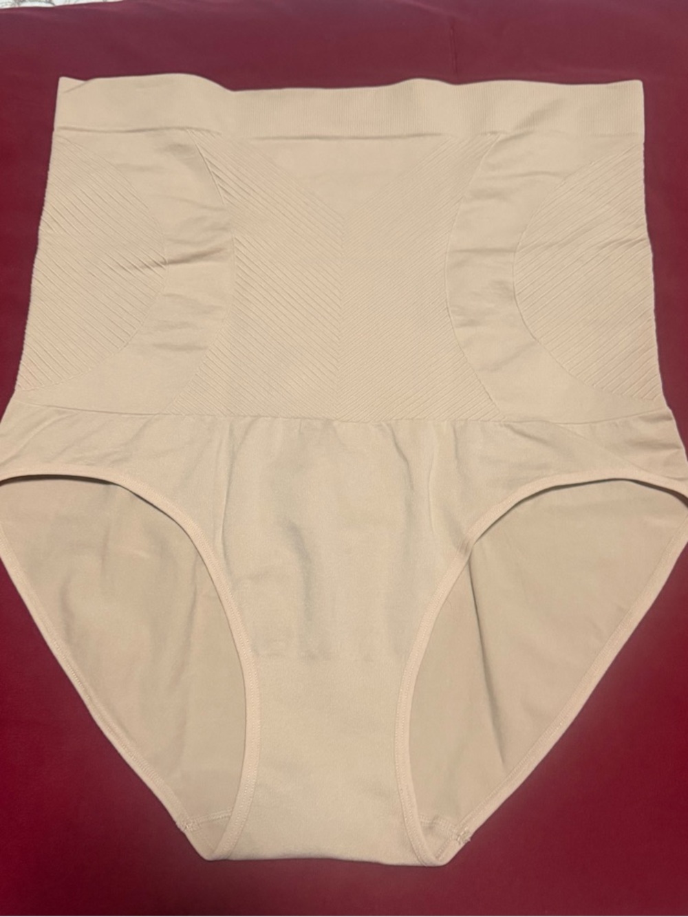 Seamless High-Waist Shaping Briefs in Light Beige - Tummy Control